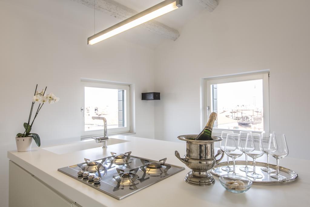San Lorenzo Luxury Penthouse Венеция Екстериор снимка